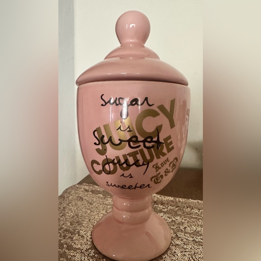 Juicy couture cookie jar.